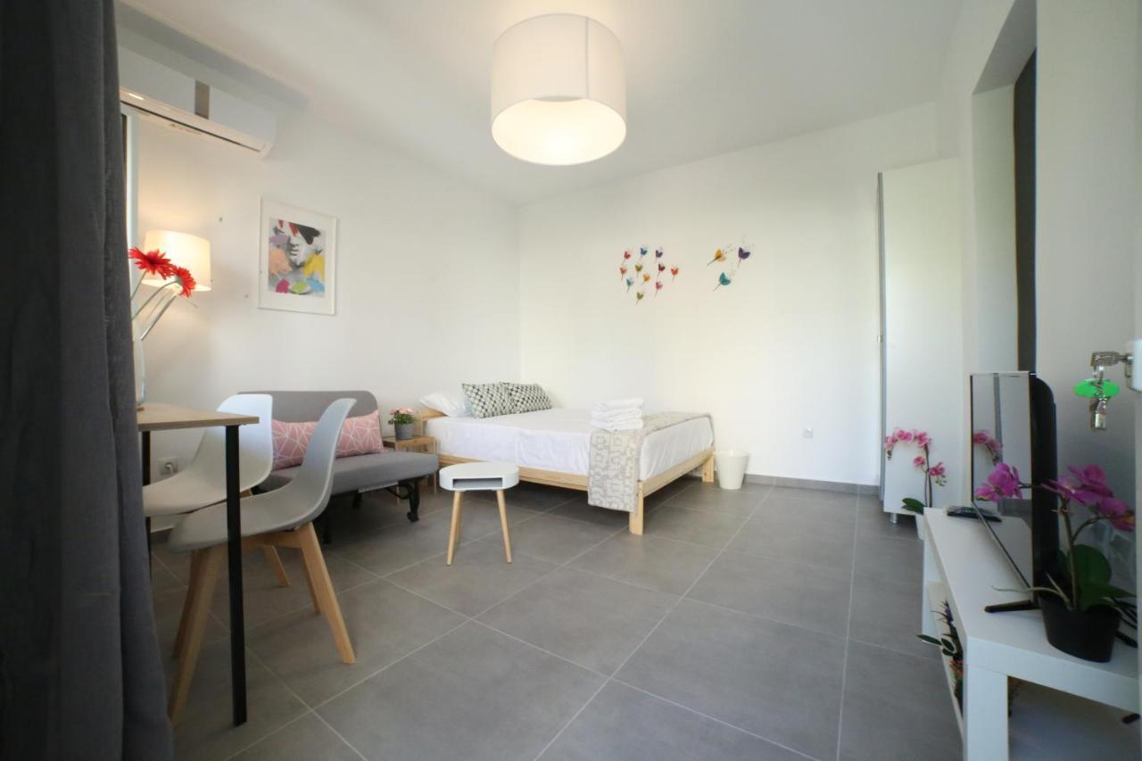 Cozy Studio 4U Gazi - Center Athens Exterior photo